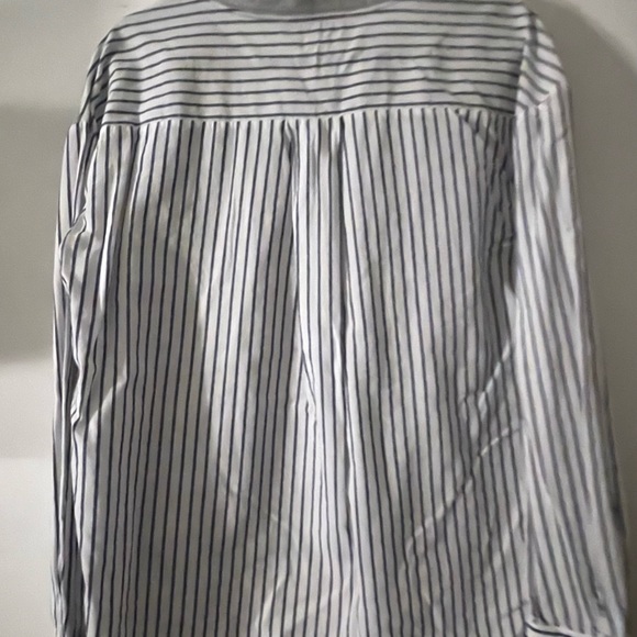 Loft - Picture 3 of 3